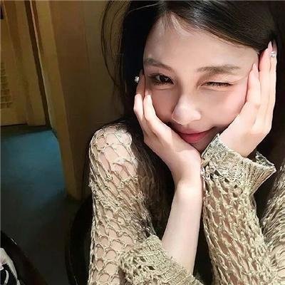 香闺春暖